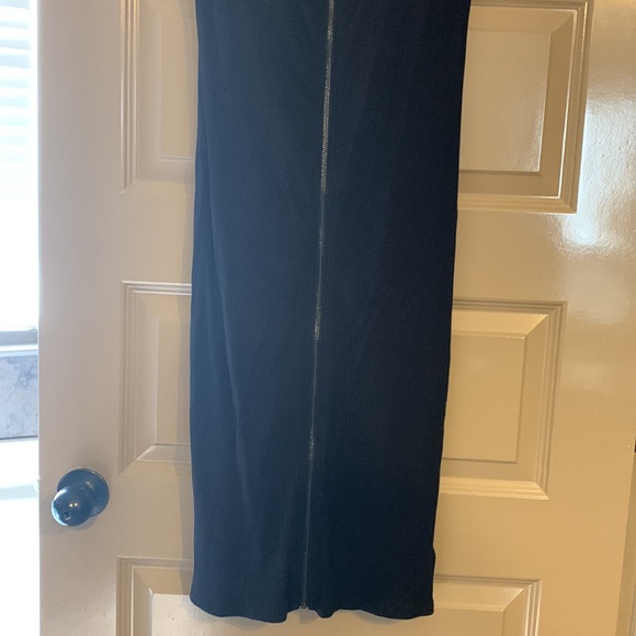 Urban Outfitters, BDG long, black, zip up dress - Picture 4 of 5